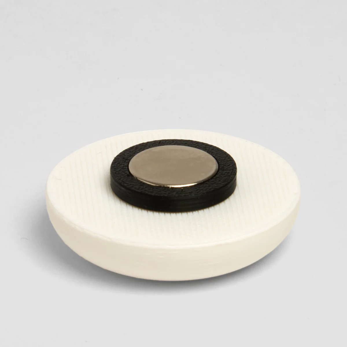 Artizan Fridge Magnet - Plain Wheel White 40mm - Image 2