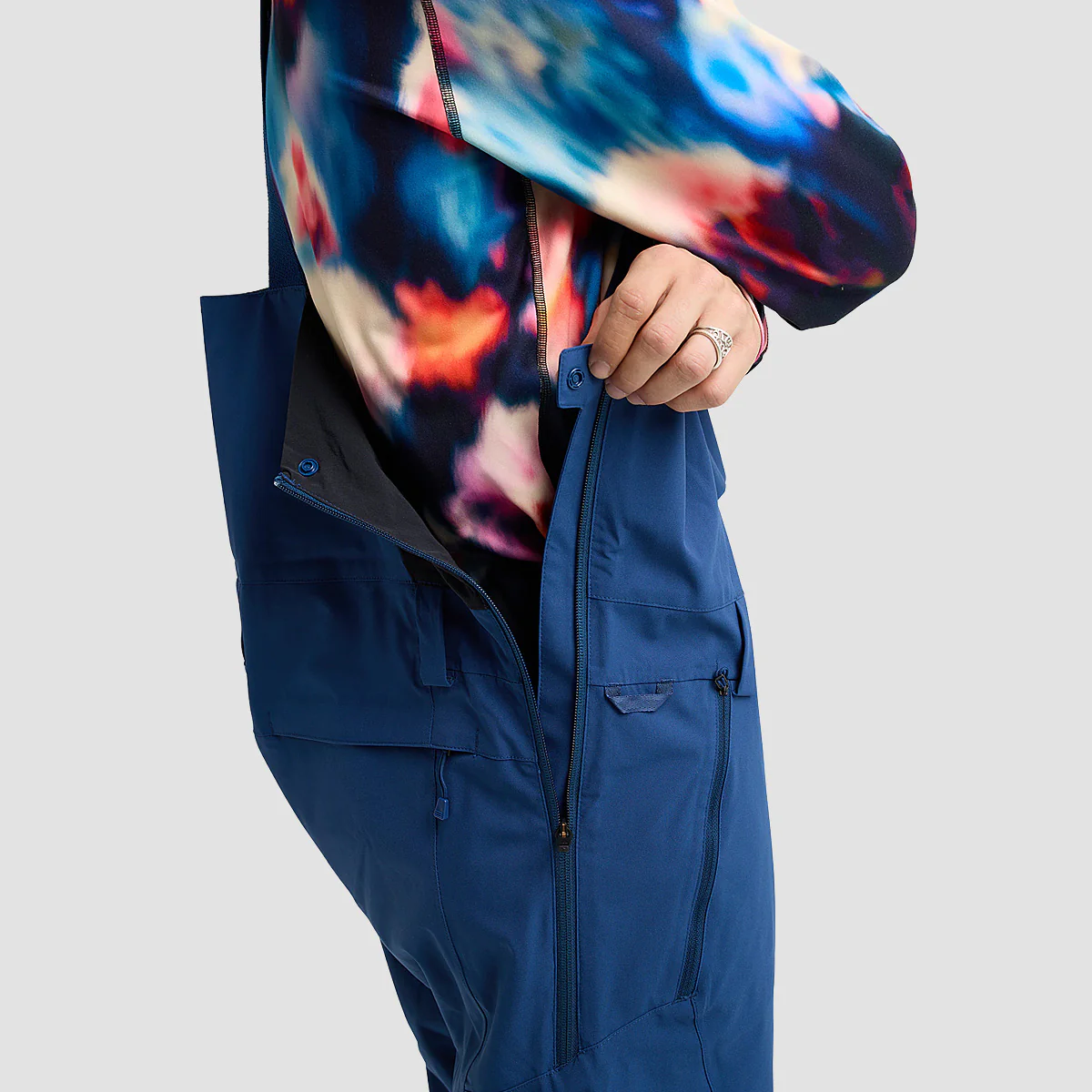Burton Reserve 2L Stretch Snow Bib Pants Nightfall - Image 4