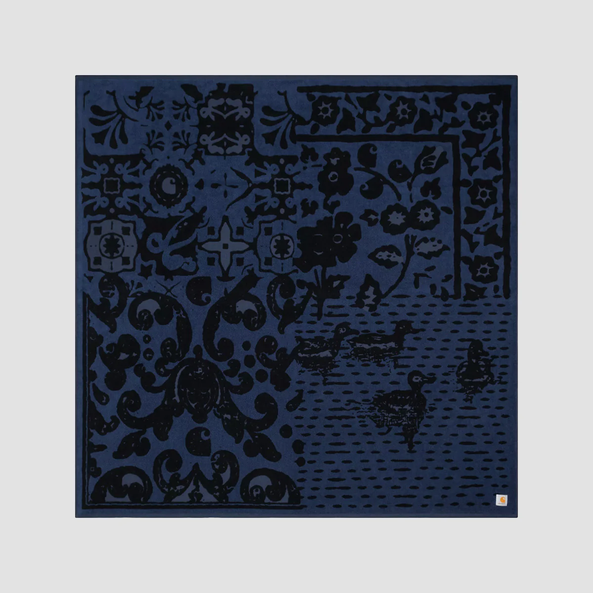 Carhartt WIP Vestige Beach Towel Blanket 160x160cm Blue - Image 2
