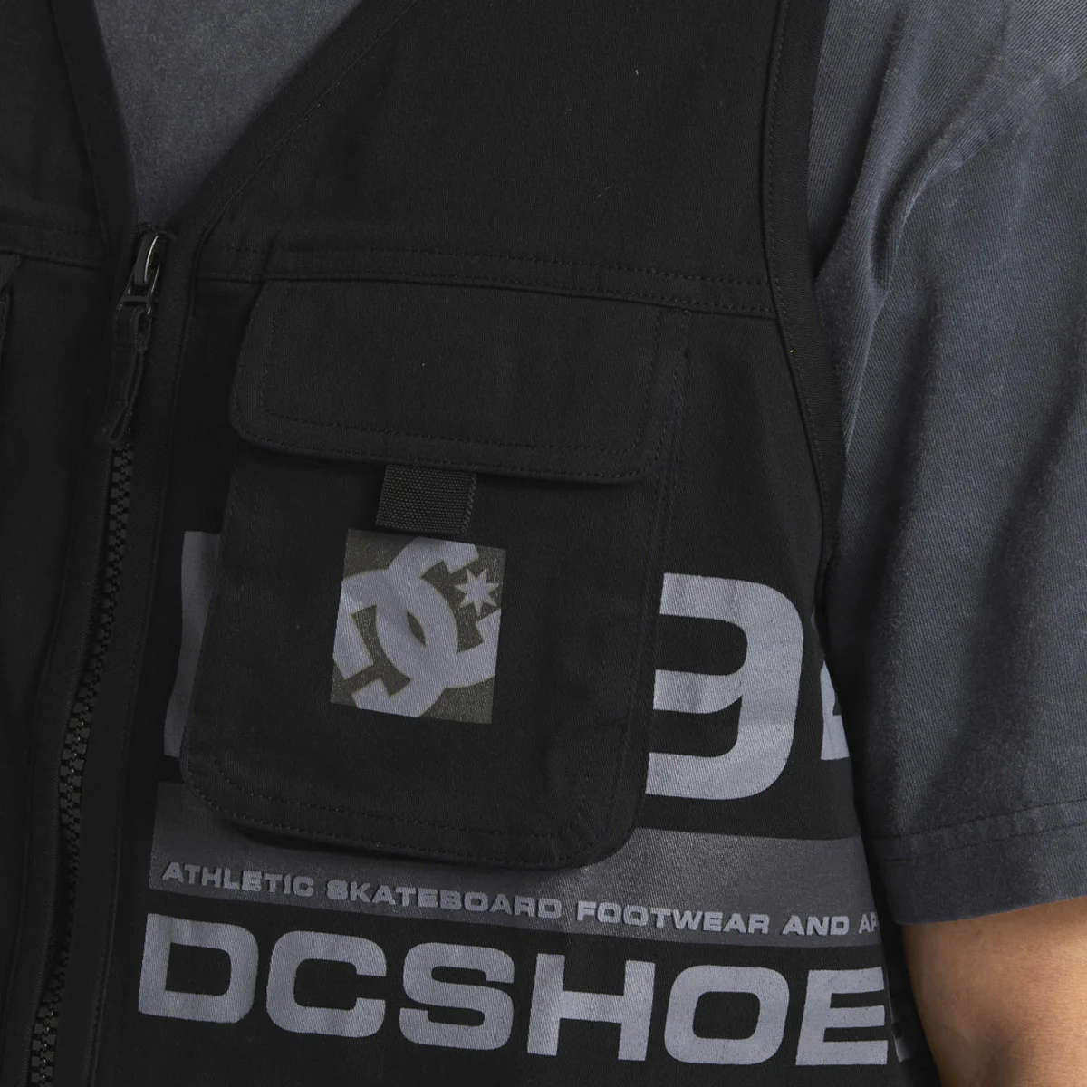 DC Static 94 Vest Jacket Black - Image 4