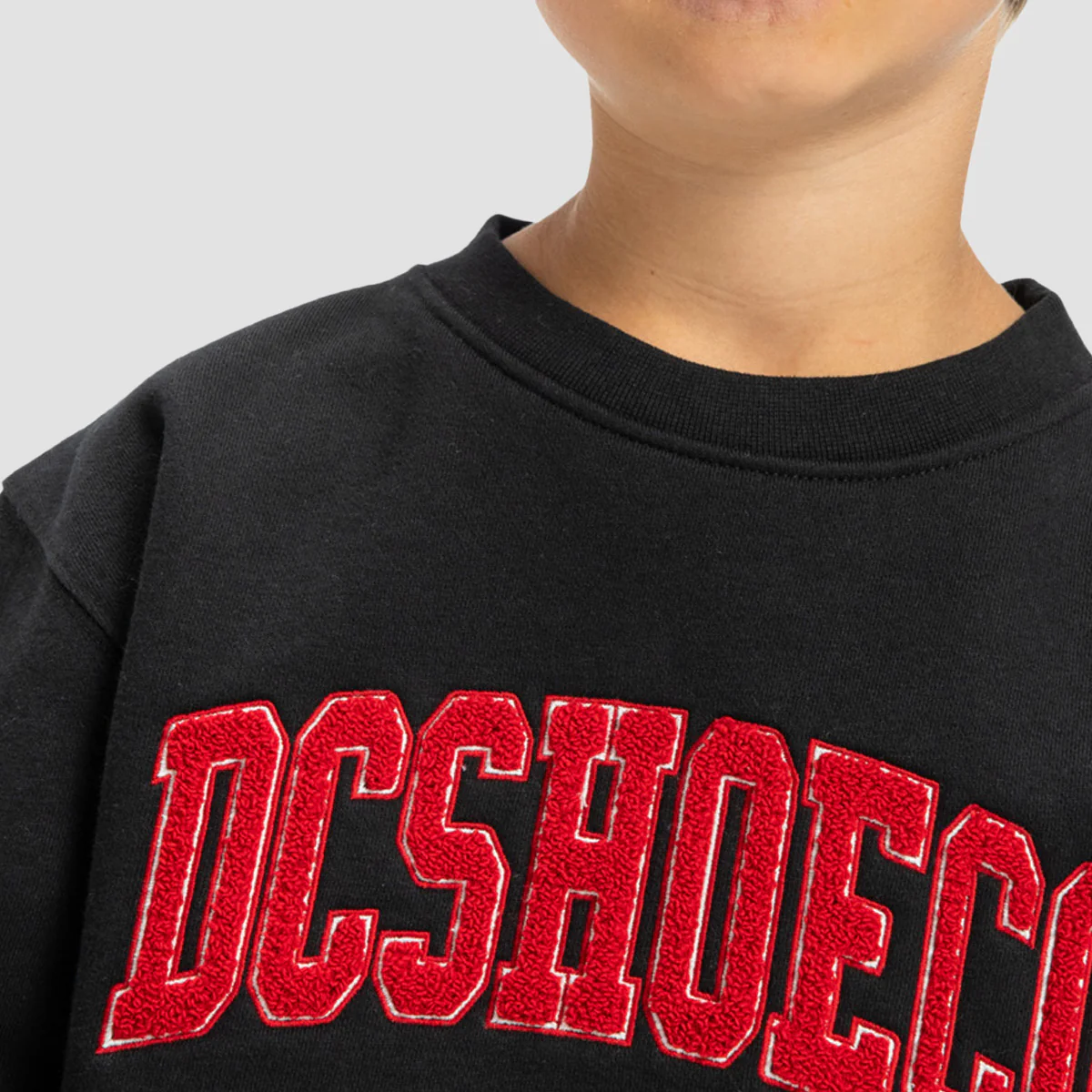 DC Varsity Crew Sweatshirt Black - Kids - Image 3