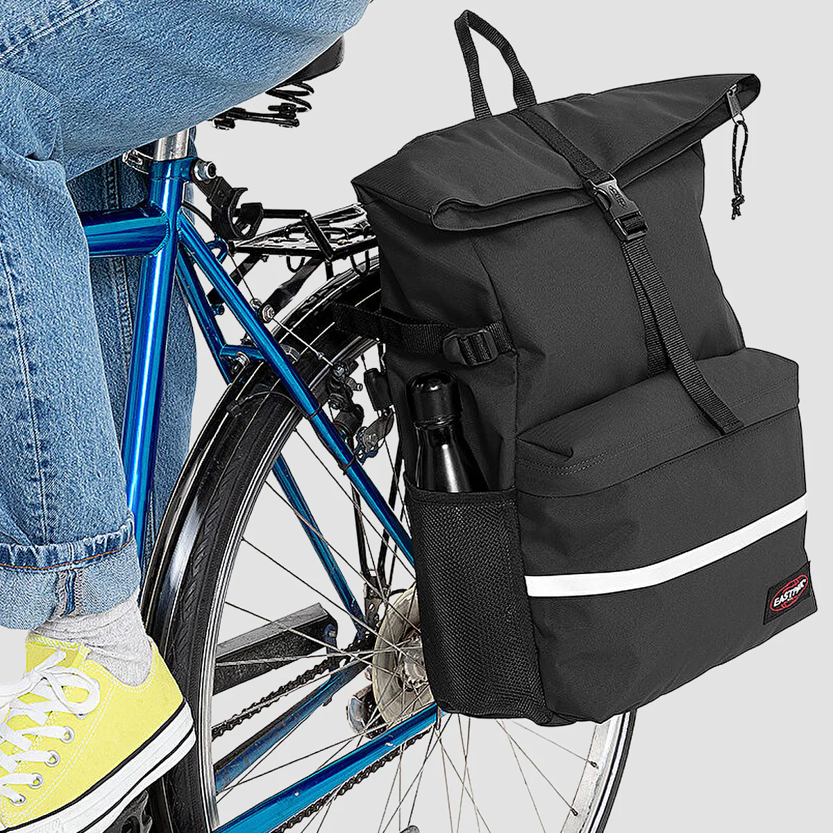 Eastpak Maclo Bike 31L Backpack Tarp Black - Image 4