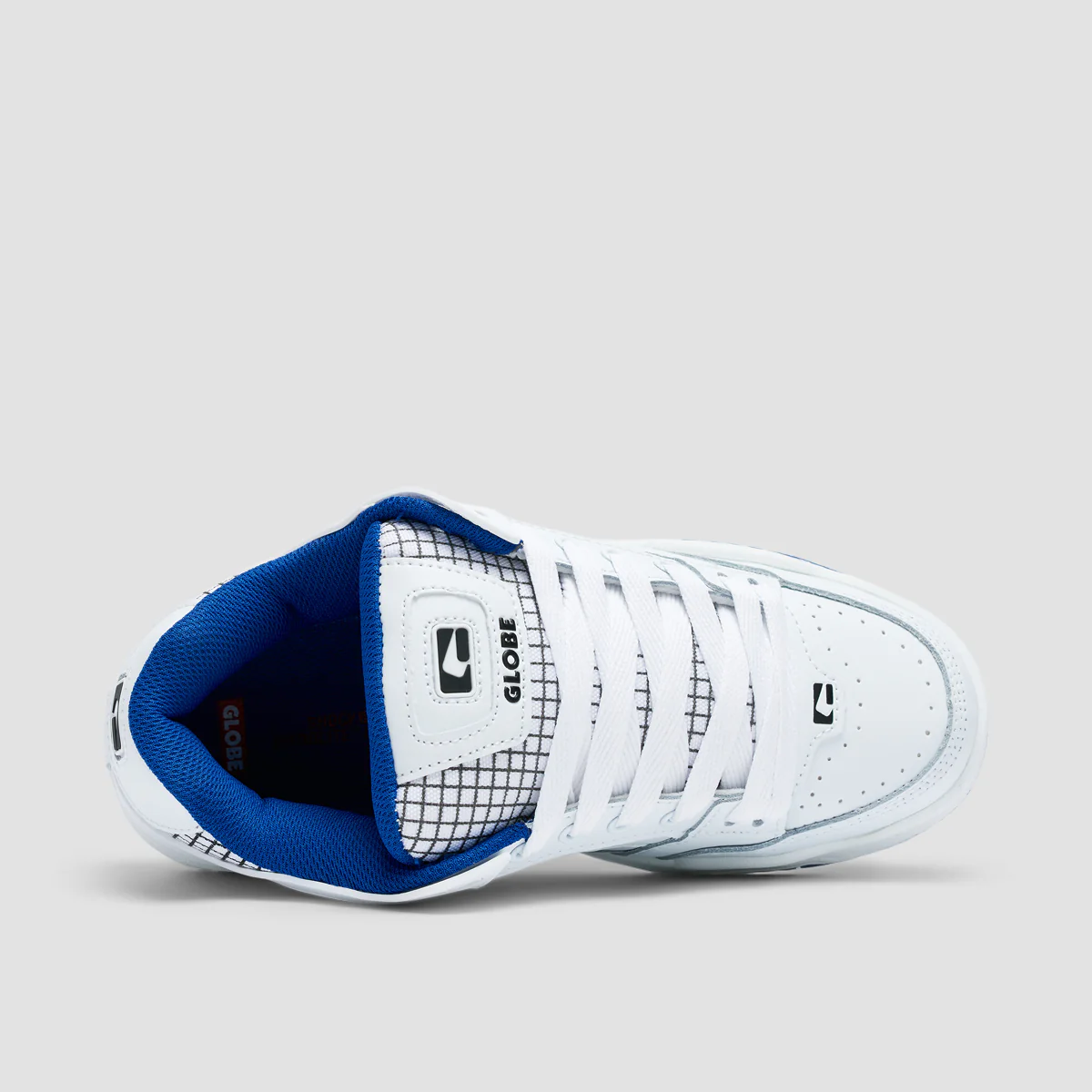 Globe Tilt Shoes - White/Cobalt - Kids - Image 4