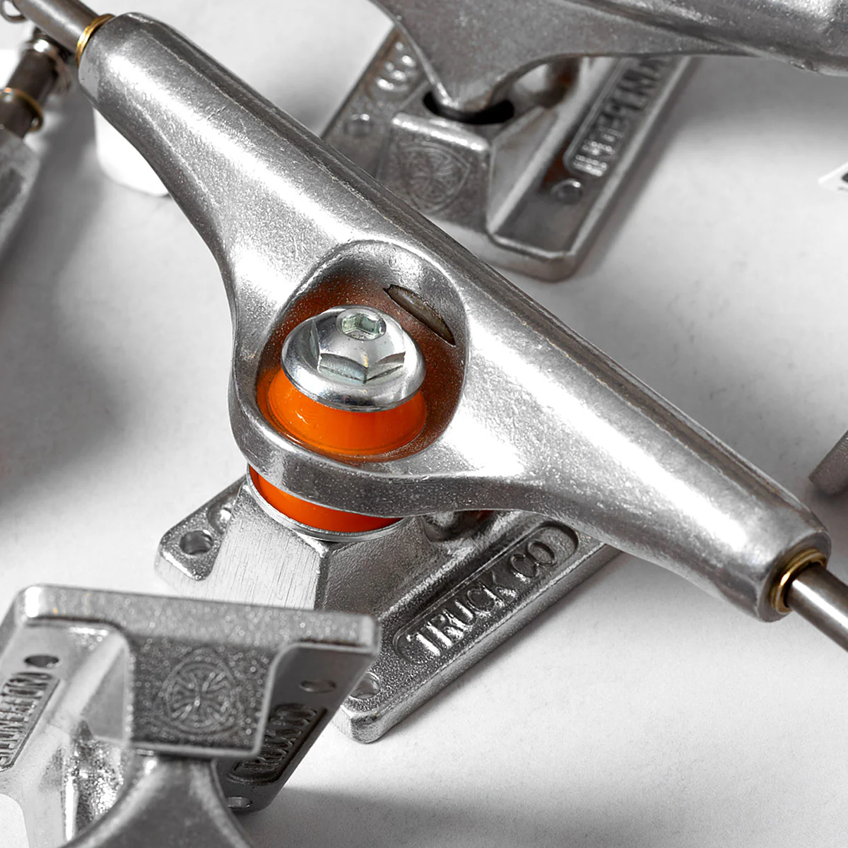 Independent 159 Mid Skateboard Trucks 1 Pair Polished - 8.75" - Image 3