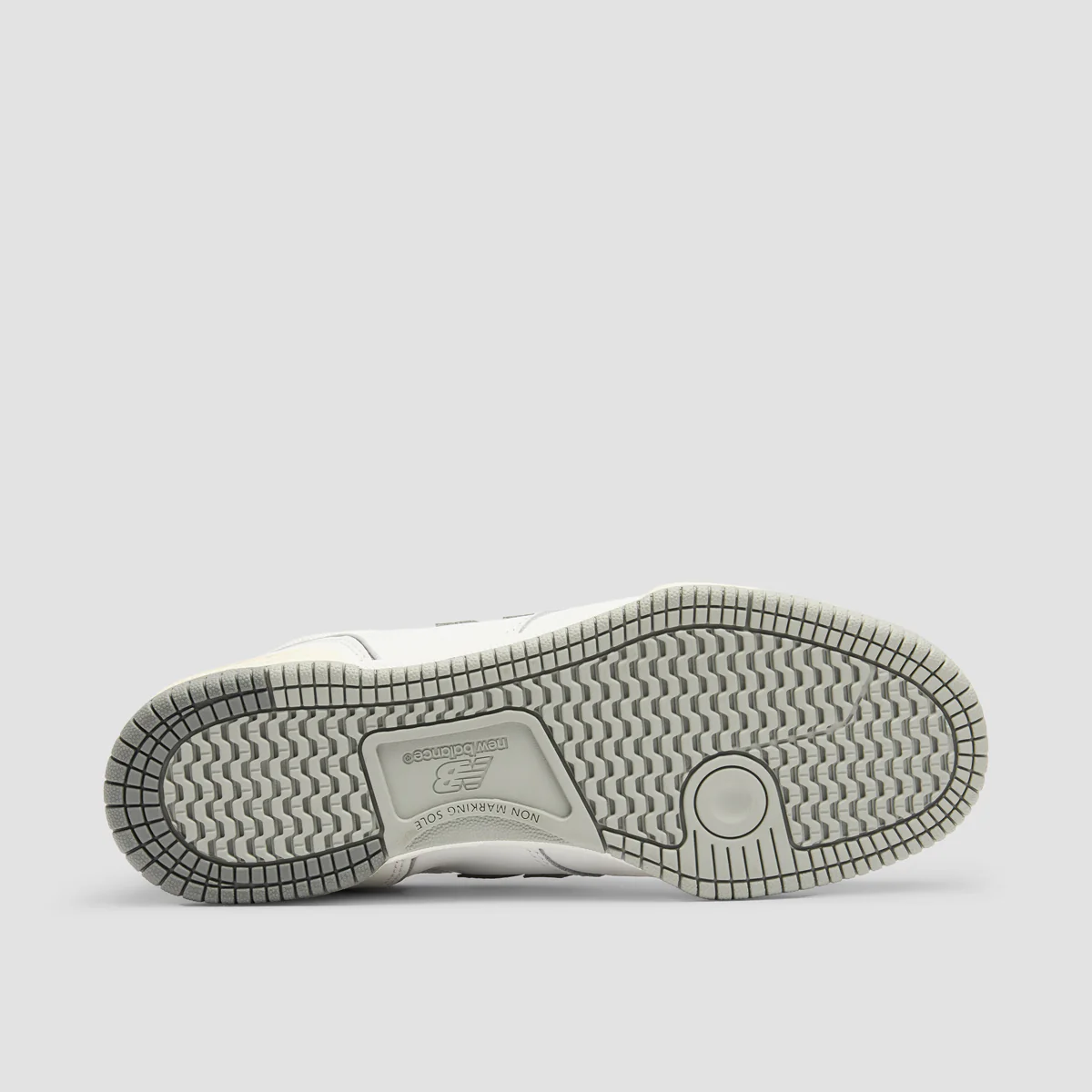New Balance Numeric 600 Tom Knox Shoes - White/Rain Cloud - Image 5