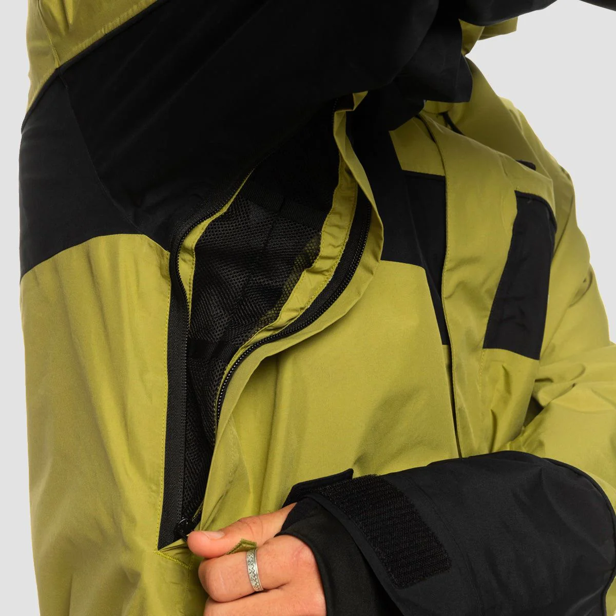 Quiksilver High Altitude Gore-tex Snow Jacket Green Olive - Image 4