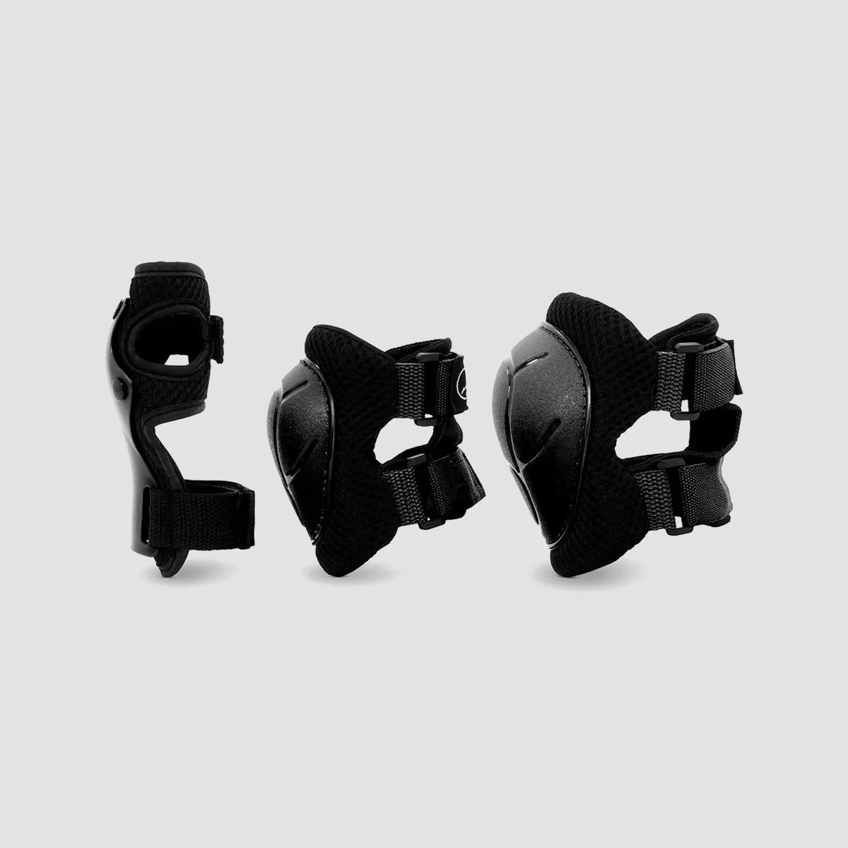 SFR Essentials Triple Pad Set Black - Kids - Image 3