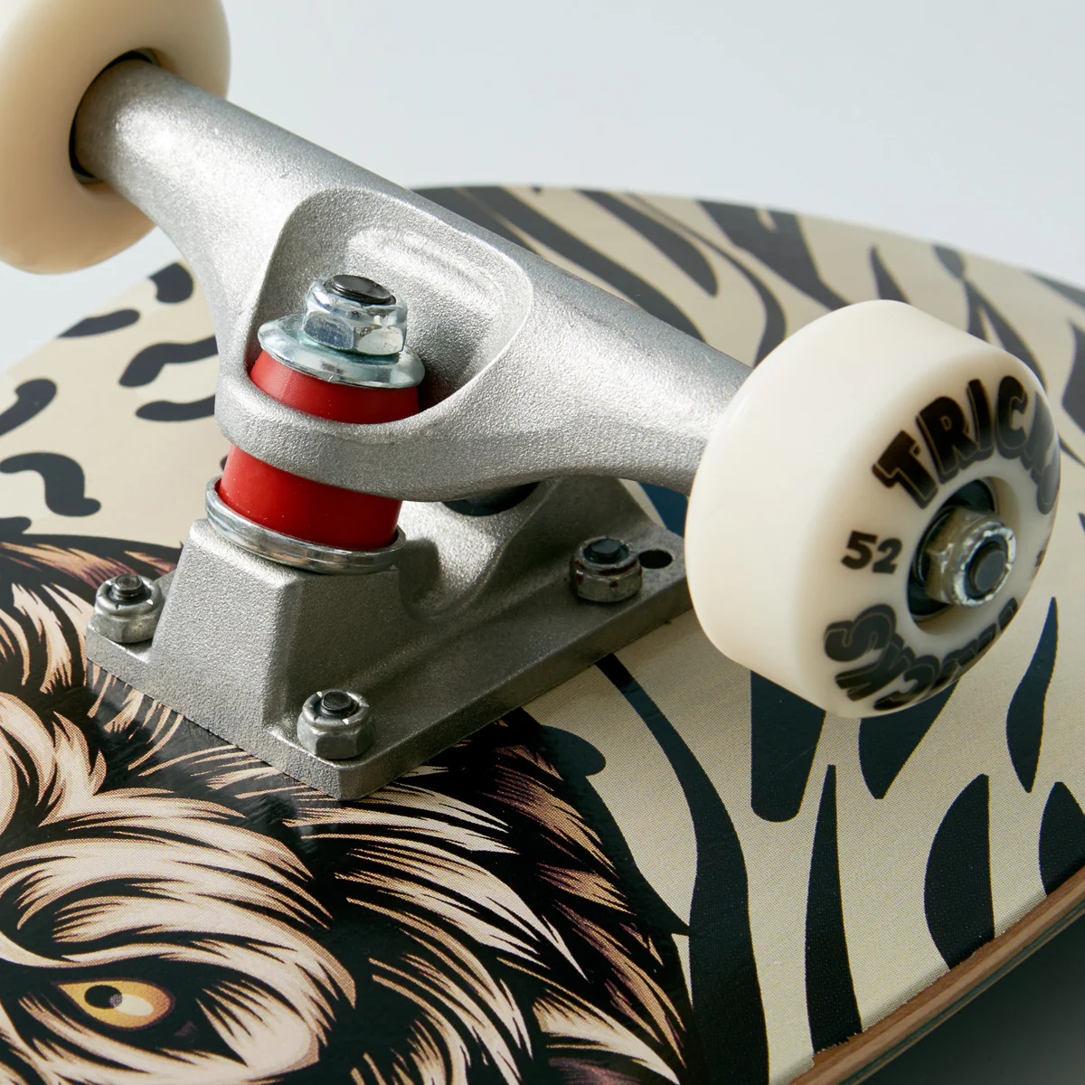 Tricks Africa Skateboard - 8" - Image 4