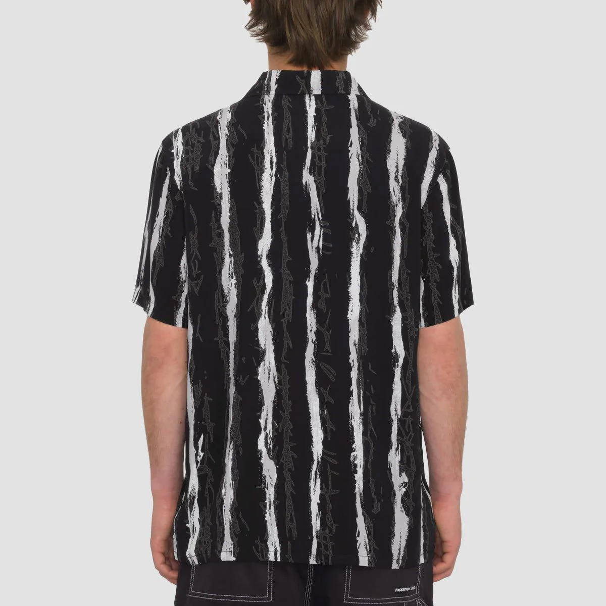 Volcom V Ent Hockey Dad Short Sleeve Shirt Stealth - Image 2